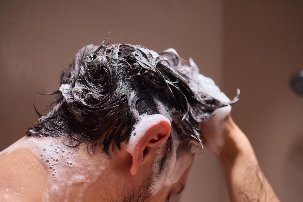 Frequência Ideal de Lavagem de Cabelo Masculino