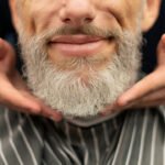 Barba Grisalha Amarelada Como Cuidar Sem Amarelar cara de macho