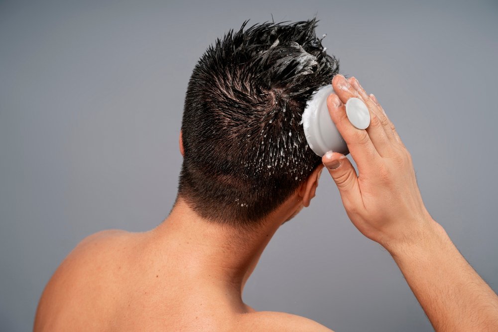 Perguntas frequentes sobre rotina de cuidados com o cabelo masculino